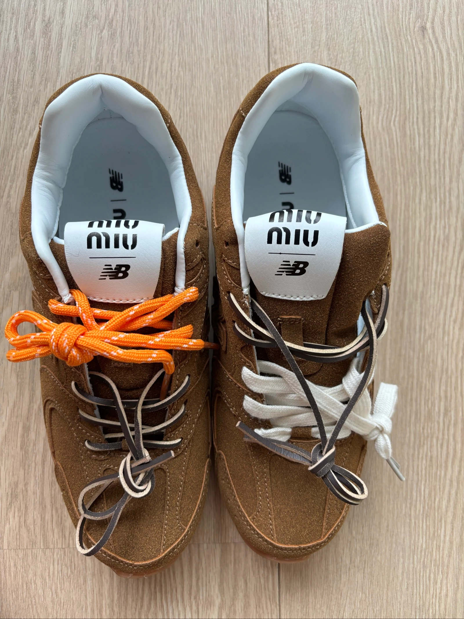 Chaussures en cuir marron avec lacets originaux – photo 7